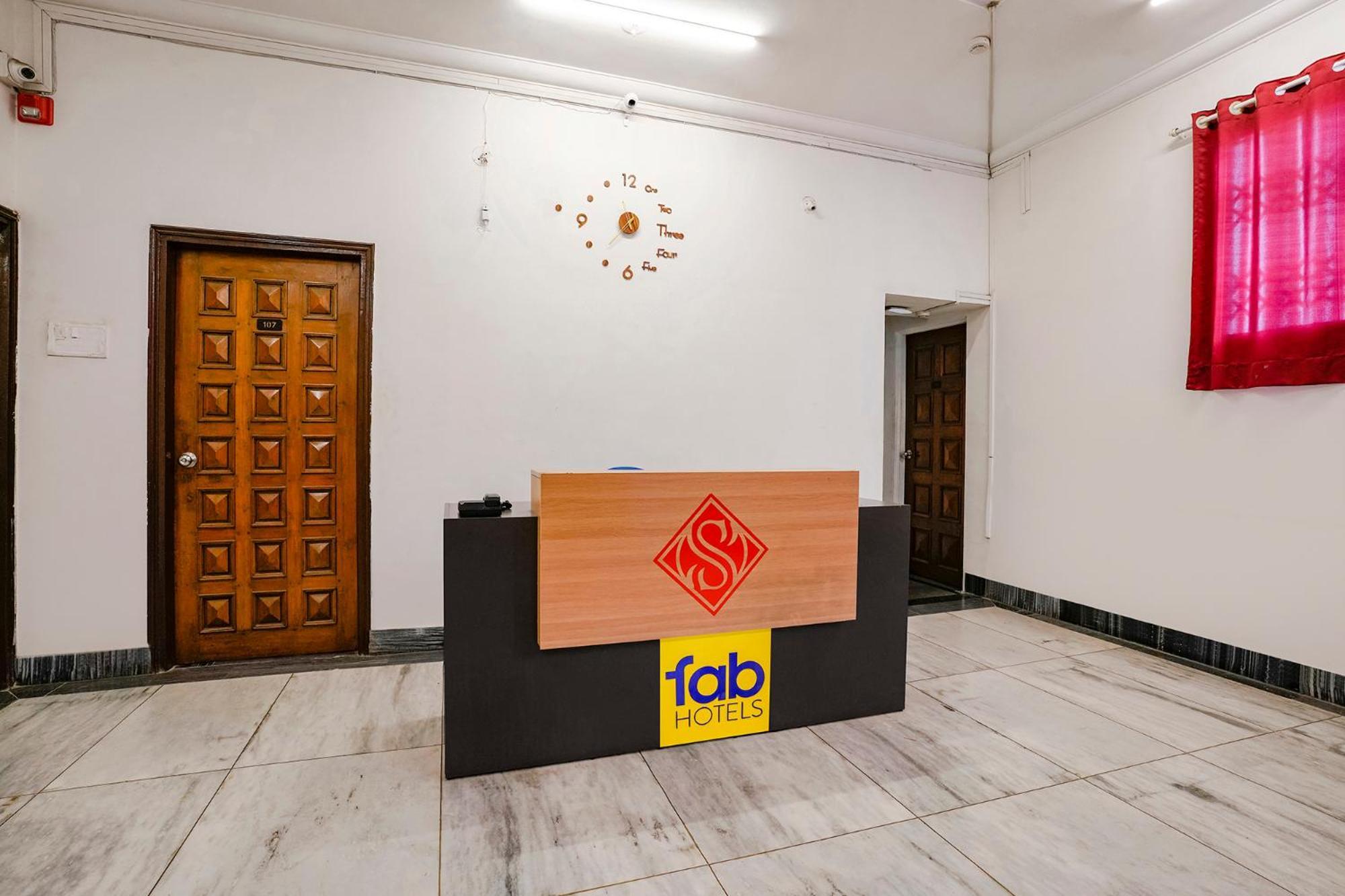 Fabhotel Saubhagya Inn Nášik Exteriér fotografie