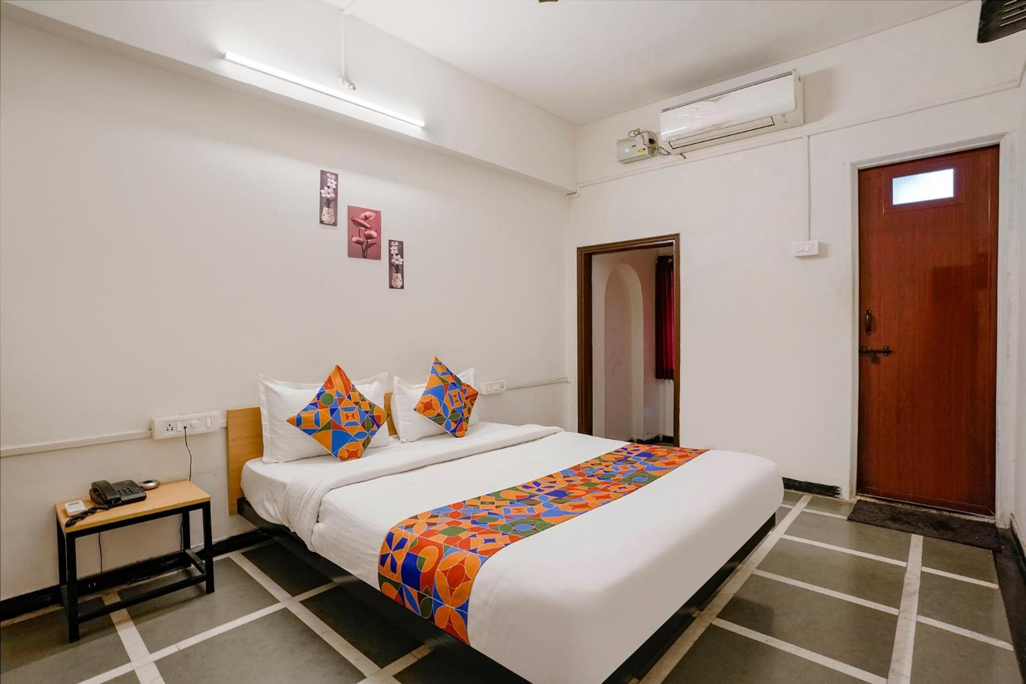 Fabhotel Saubhagya Inn Nášik Exteriér fotografie