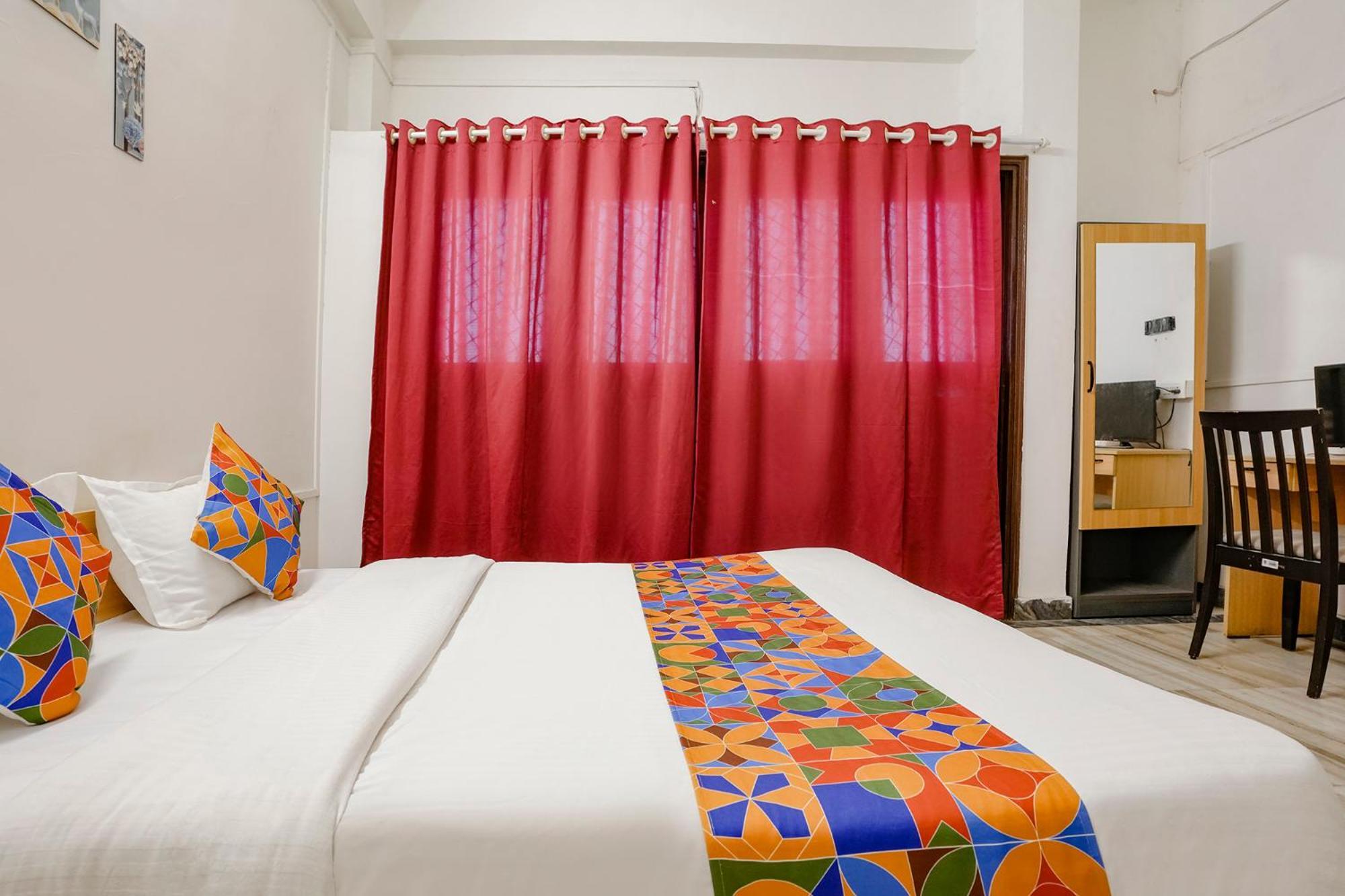 Fabhotel Saubhagya Inn Nášik Exteriér fotografie